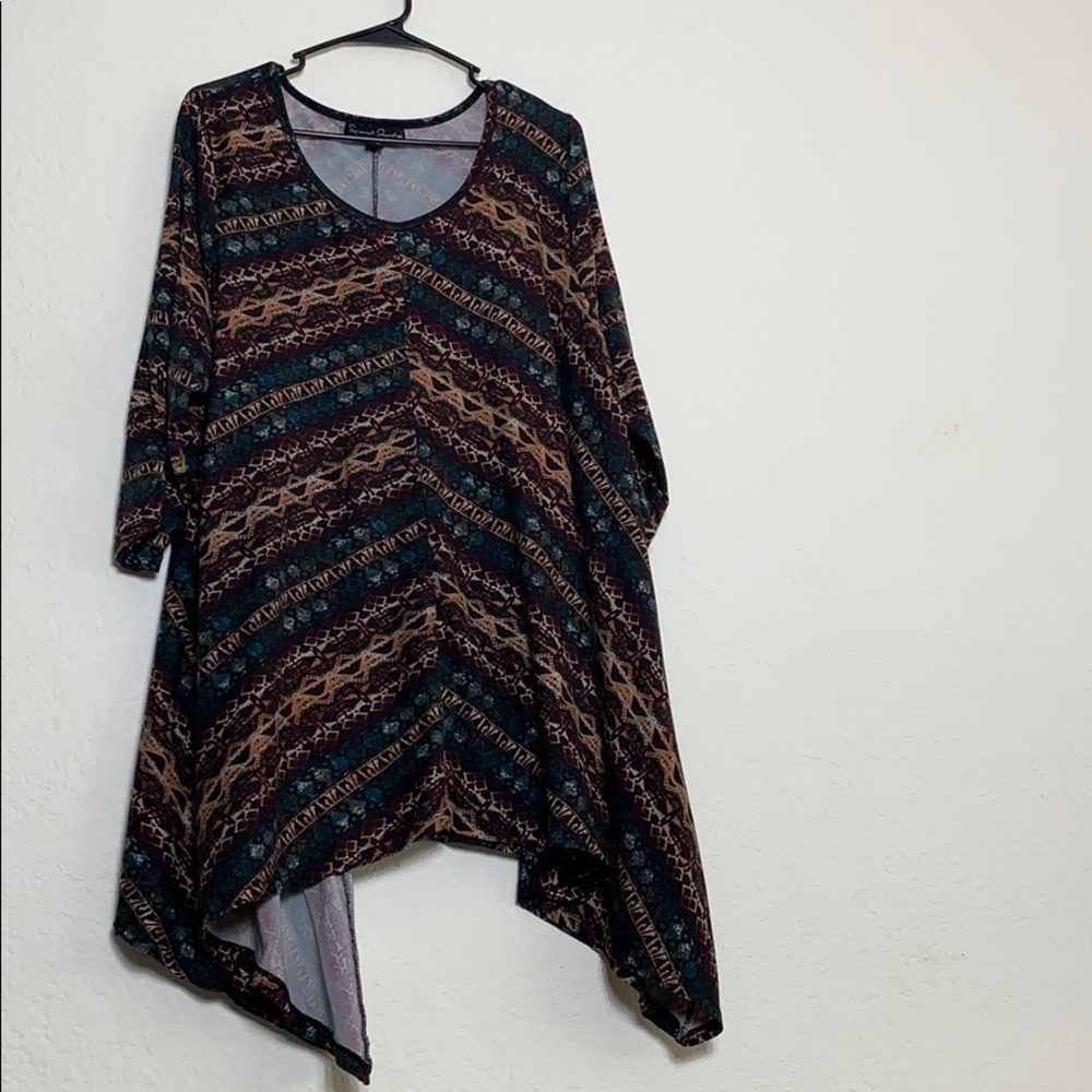 FRENCH LAUNDRY Black Print Asymmetrical Top Plus Size 2X - Picture 6 of 12